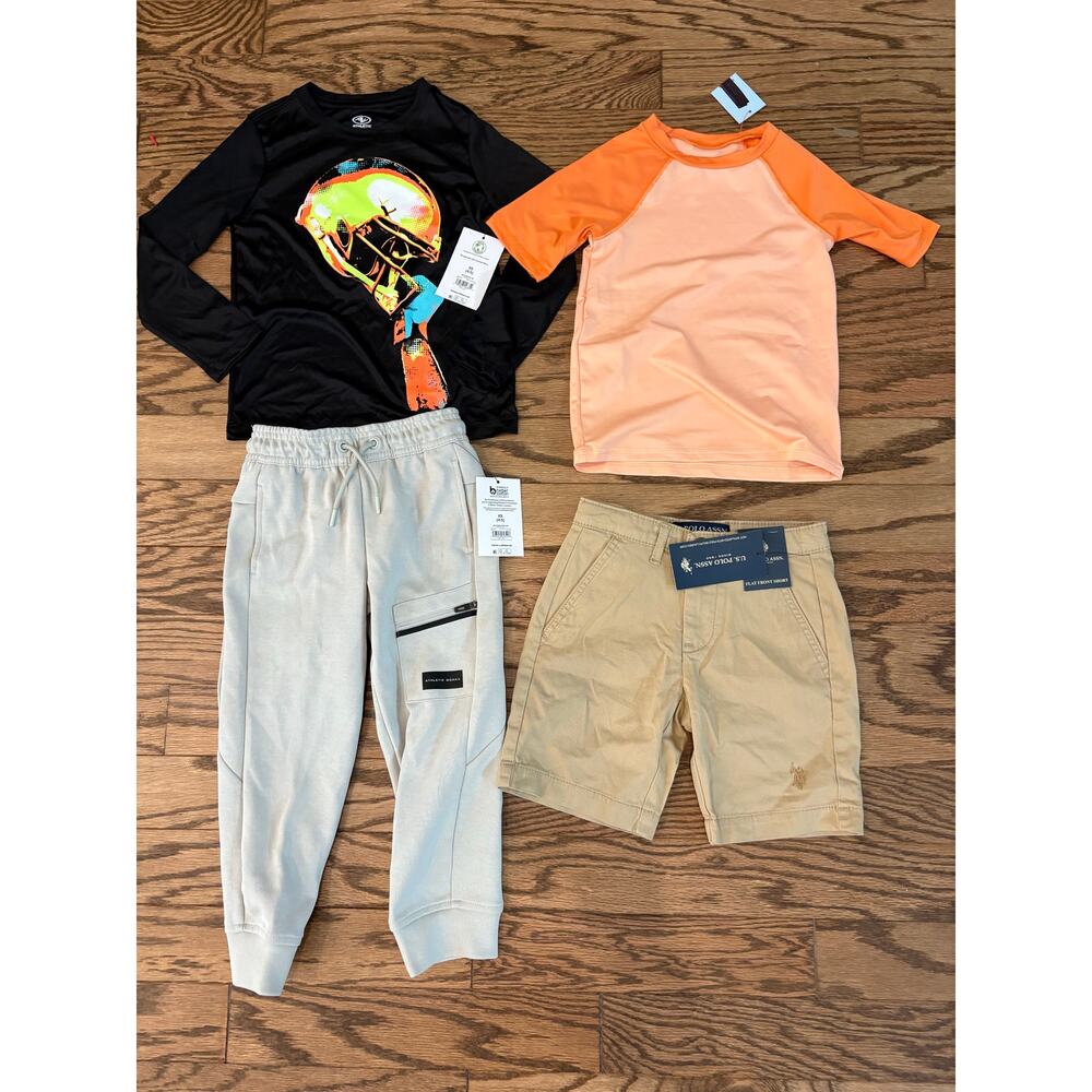 Boys XS 4/5 Lot of 4 Items Sweatpants Short/Long Sleeve Tees Chino Shorts NEW